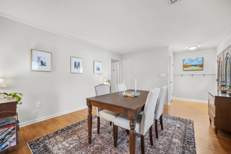 Property image 5 at 812 Farnham Road, Charleston, SC 29412