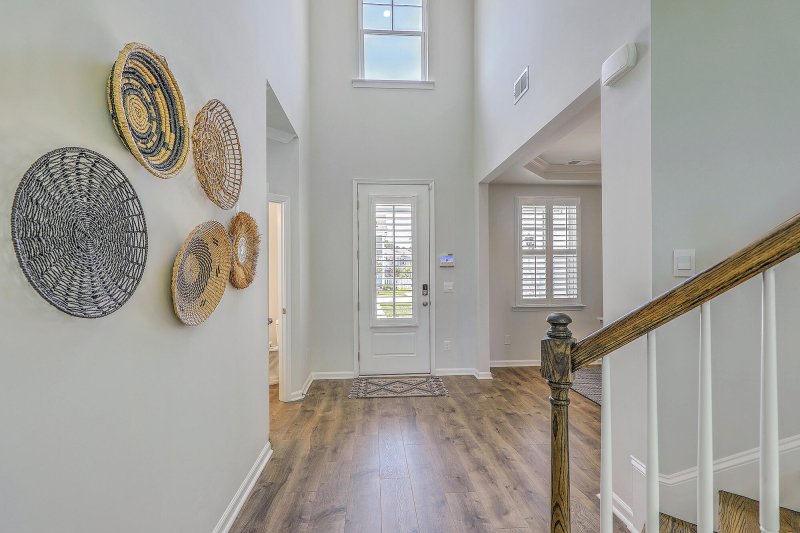 Property image 5 of 420 Oak View Way in The Ponds, Summerville, SC 29483