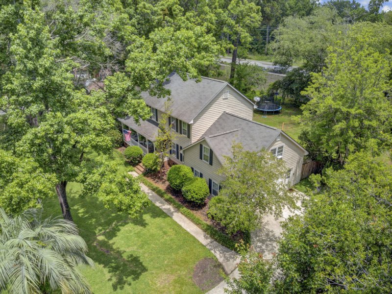 Property image 3 of 109 Fort Street in Ashborough, Summerville, SC 29485