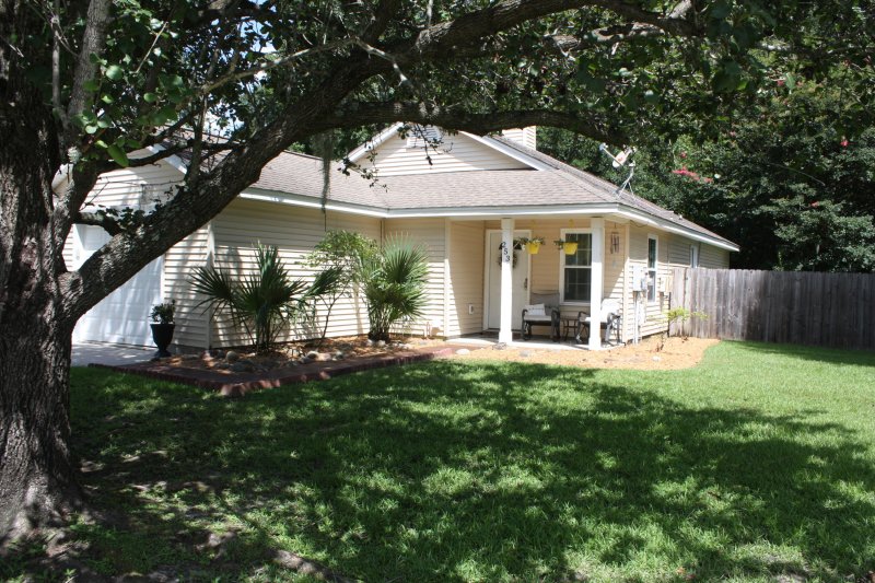 Property image 2 of 253 Muirfield Parkway in Shadowmoss, Charleston, SC 29414