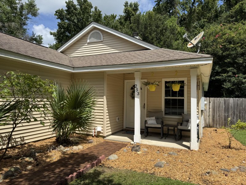 Property image 3 of 253 Muirfield Parkway in Shadowmoss, Charleston, SC 29414