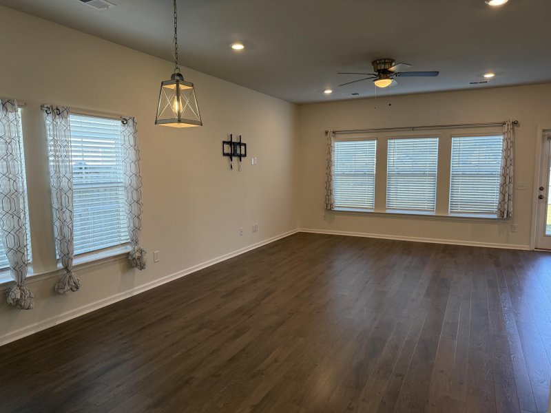 Property image 2 of 340 Pink Azalea Street in Summers Corner, Summerville, SC 29485