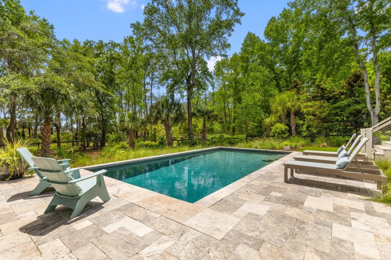 Property image 5 at 627 Barbados Drive, Charleston, SC 29492