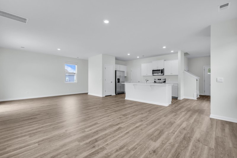 Property image 5 of 8039 Precious Court in Hillcrest, Ravenel, SC 29470