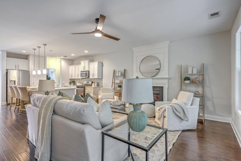 421 Turnstone Street