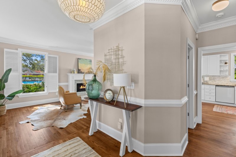 Property image 3 of 1324 Southlake Drive in Lakeshore, Mount Pleasant, SC 29464