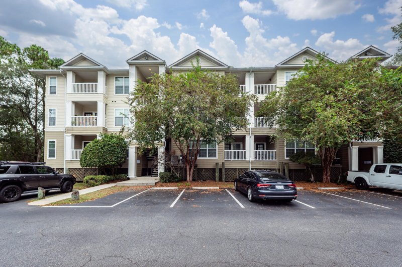 700 Daniel Ellis Drive 6101