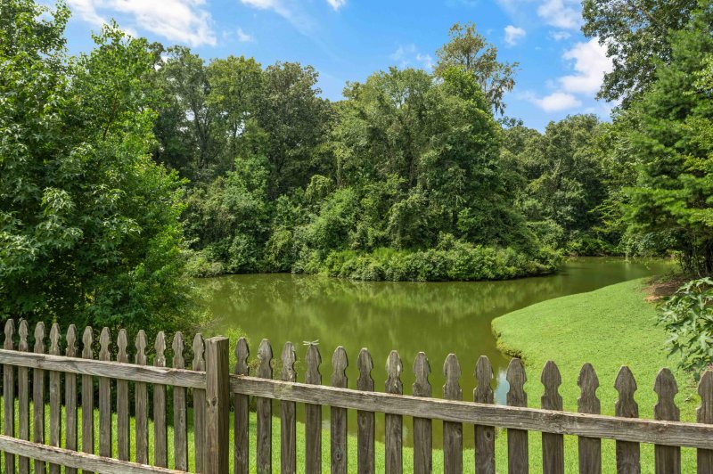 Property image 3 of 132 Hammerbeck Road in Brookwood, Summerville, SC 29483