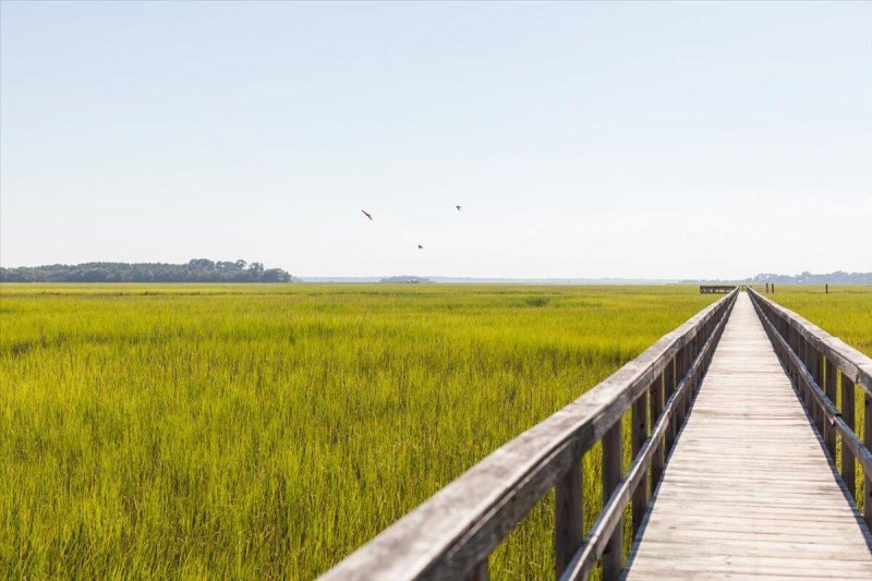 Property image 3 of 4021 Bridle Trail Drive in The Village at Seabrook, Seabrook Island, SC 29455