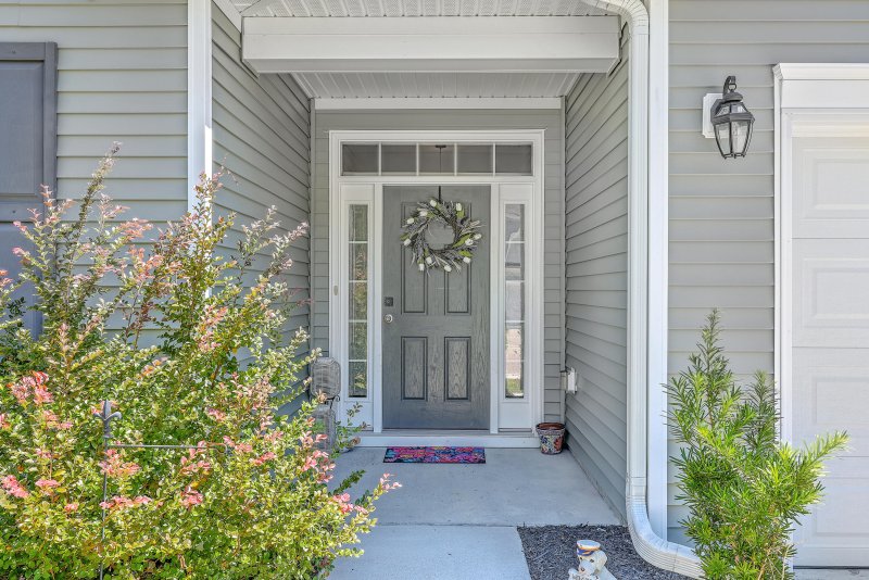 Property image 5 of 162 Vango Drive in Sophia Landing, Goose Creek, SC 29445