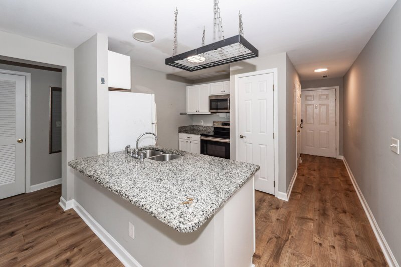 1530 Fort Johnson Road 3j