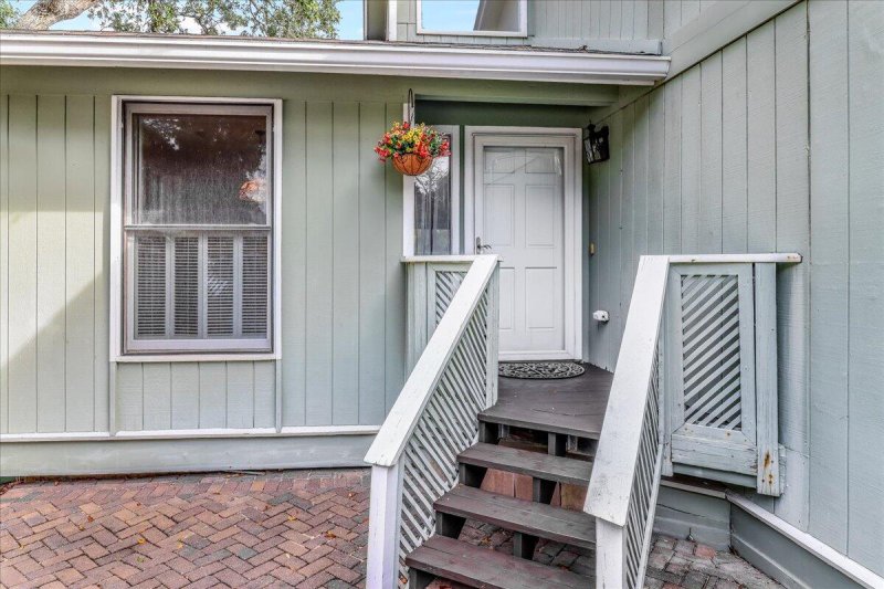 Property image 2 of 7 Lake Village Ln in Wild Dunes, Isle of Palms, SC 29451