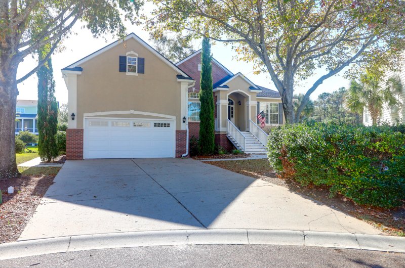 Property image 3 of 2206 Magnolia Meadows Dr Drive in Seaside Farms, Mount Pleasant, SC 29464
