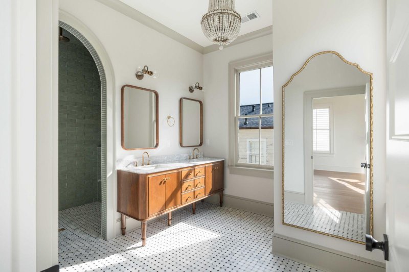 Property image 4 at 20 Bennett Street, Charleston, SC 29401