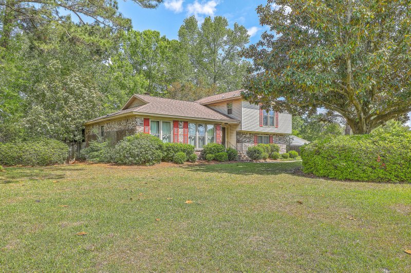 Property image 4 at 2042 Dogwood Road, Charleston, SC 29414