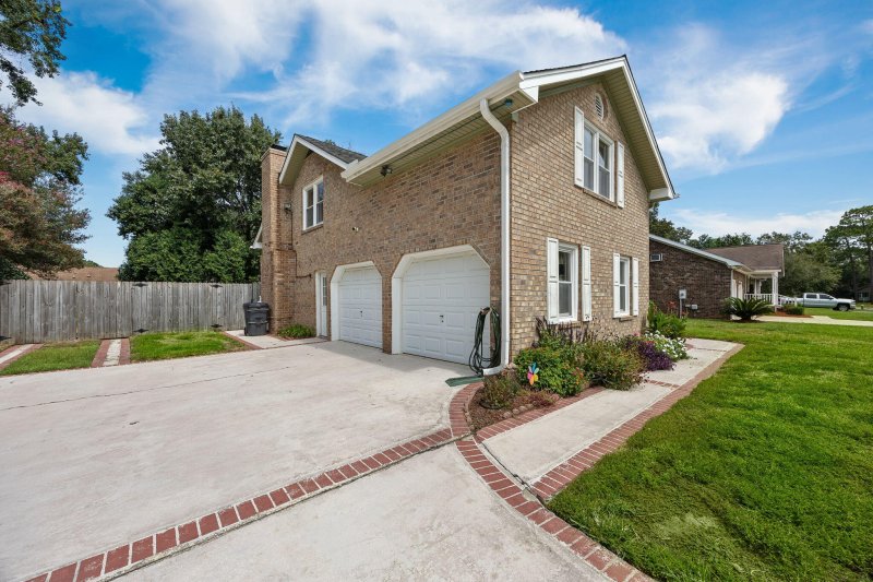 Property image 5 at 2558 Greenridge Road, North Charleston, SC 29406