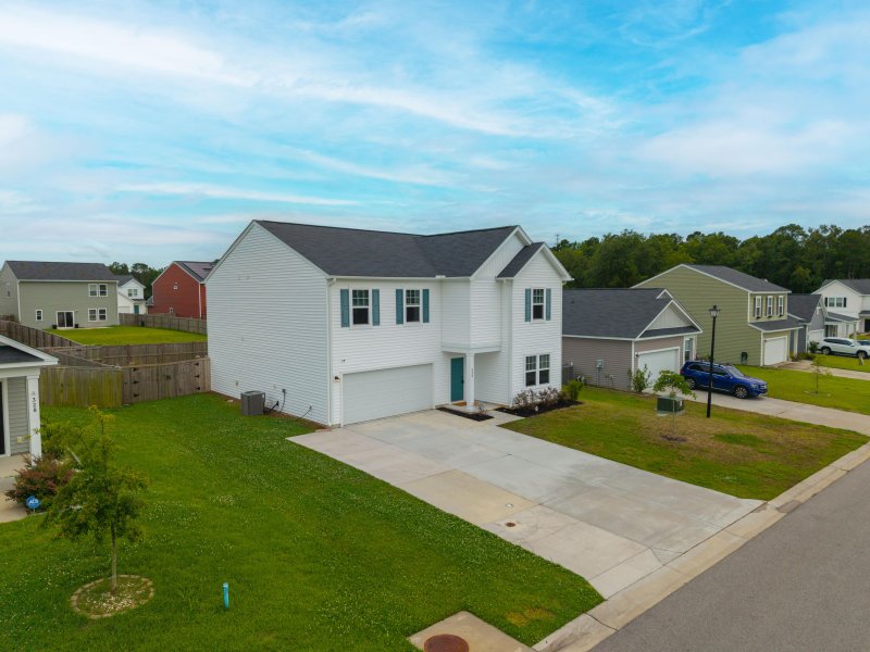 Property image 4 at 330 Bountiful Drive, Moncks Corner, SC 29461