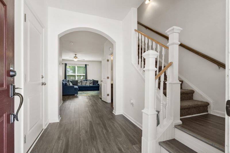 Property image 4 of 558 Wynfield Forest Drive in Buckshire, Summerville, SC 29485