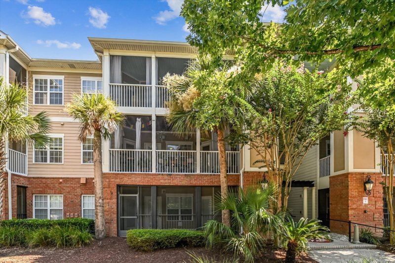 Property image 2 of 1416 Basildon Road in Park West, Mount Pleasant, SC 29466