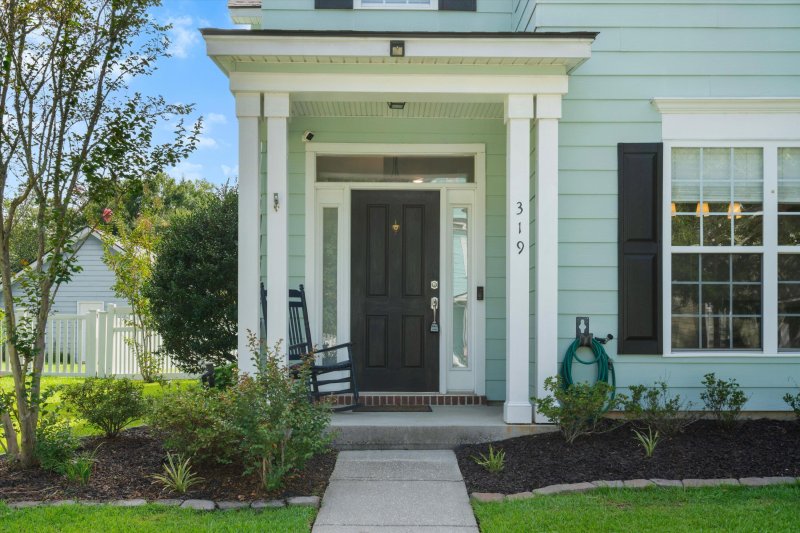 Property image 4 of 319 Pimpernel Street in White Gables, Summerville, SC 29483
