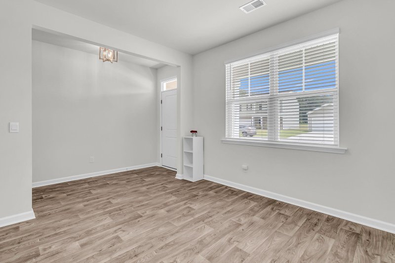 Property image 4 of 607 Silver Spruce Street in Cane Bay Plantation, Summerville, SC 29486