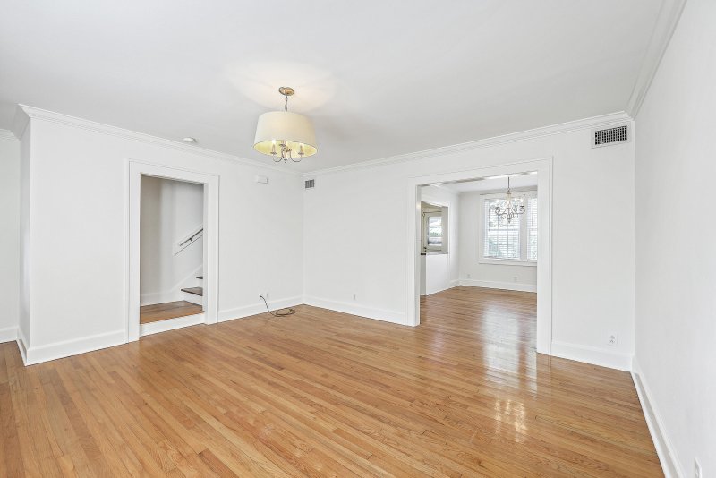 Property image 5 at 17 8th Avenue D, Charleston, SC 29403