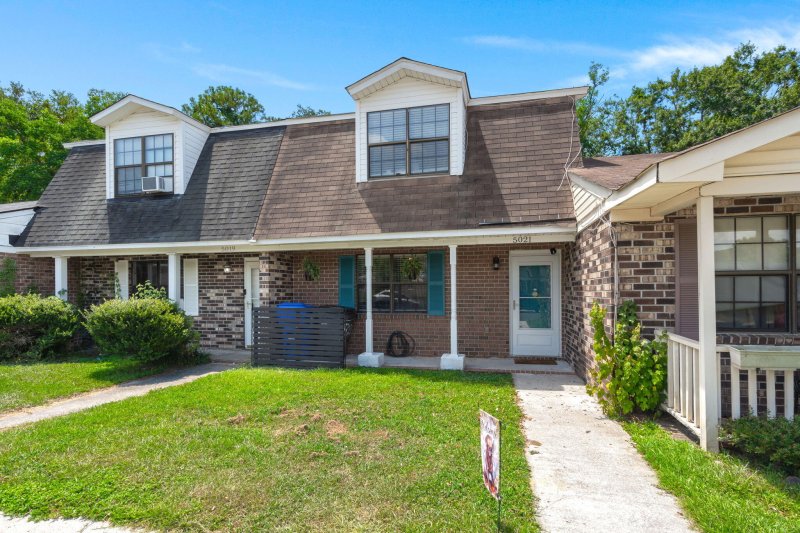 Property image 2 at 5021 Popperdam Creek Drive, North Charleston, SC 29418