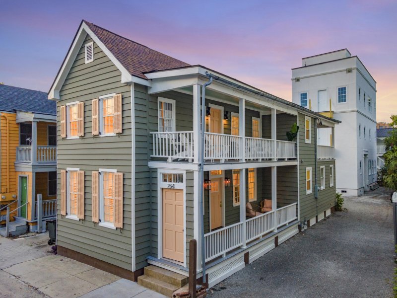 Property image 2 at 254 Saint Philip Street A, Charleston, SC 29403