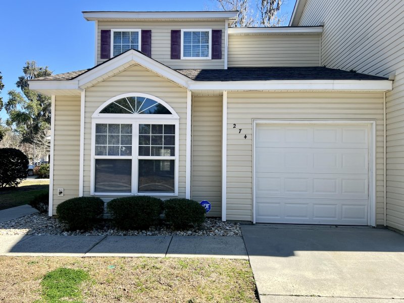 274 Grand Oaks Drive