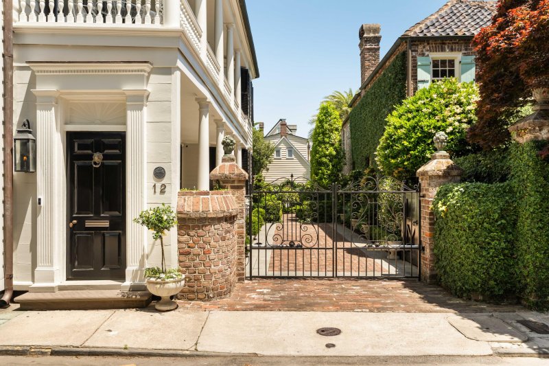 Property image 3 of 12 Orange Street in South of Broad, Charleston, SC 29401