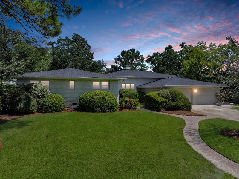 Property image 3 of 26 Rebellion Road in South Windermere, Charleston, SC 29407