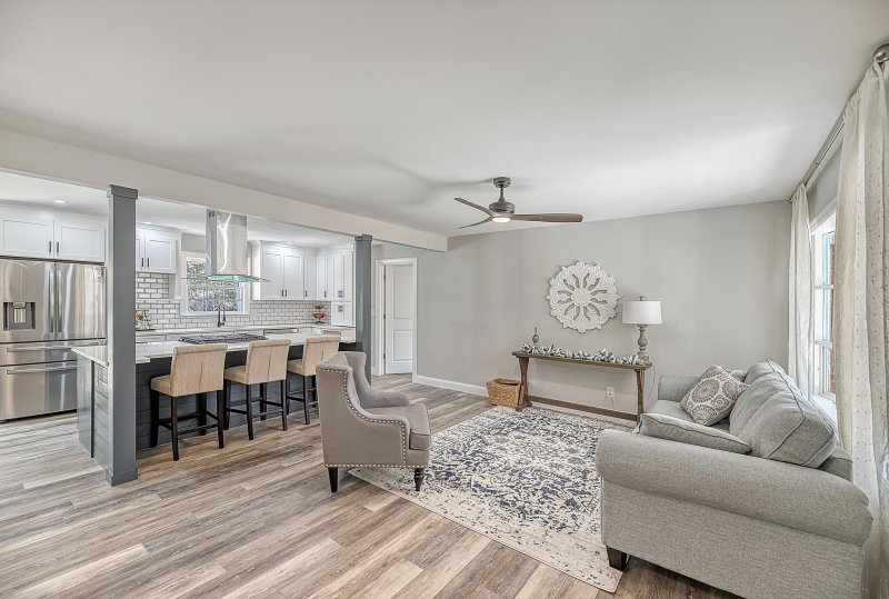 Property image 4 at 968 Mikell Drive, Charleston, SC 29412