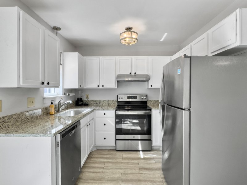 Property image 4 of 21 Rivers Point Row 10c in Rivers Point Row, Charleston, SC 29412