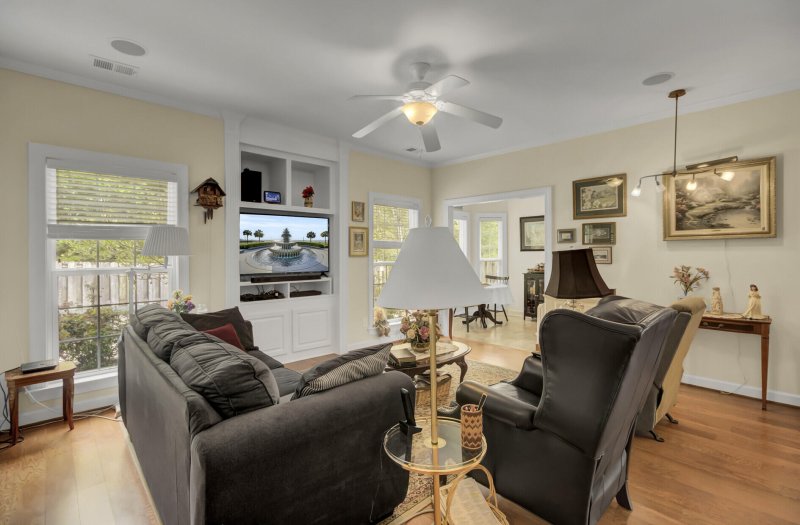 Property image 4 at 233 Garden Grove Drive, Summerville, SC 29485