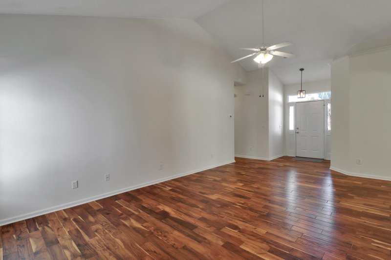 Property image 4 of 434 S Piazza Court in Belle Hall, Mount Pleasant, SC 29464