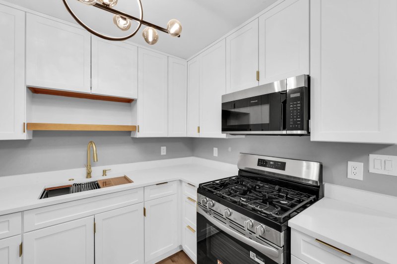 Property image 4 of 1609 Larry Street in Charleston Farms, North Charleston, SC 29406