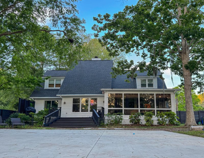 Property image 4 of 27 Fitzroy Drive in Shadowmoss, Charleston, SC 29414