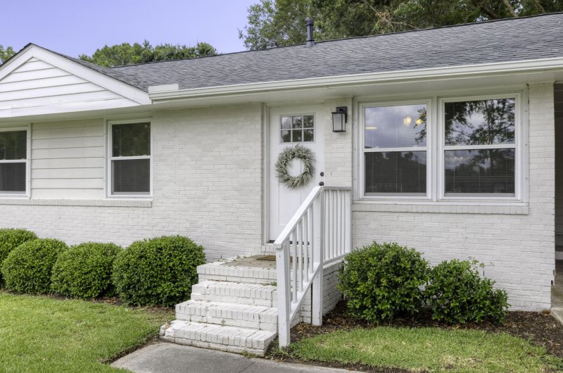 Property image 4 at 1487 Woodview Lane, James Island, SC 29412
