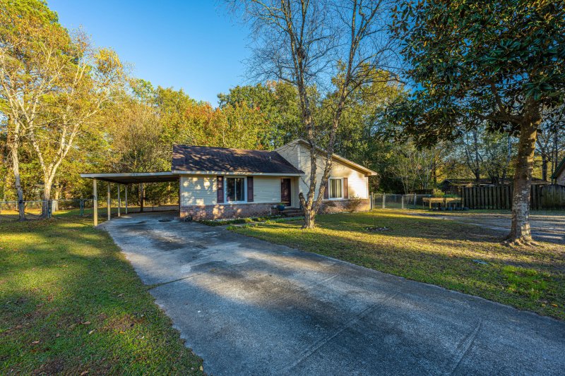 Property image 2 at 106 Edythe Court, Summerville, SC 29485