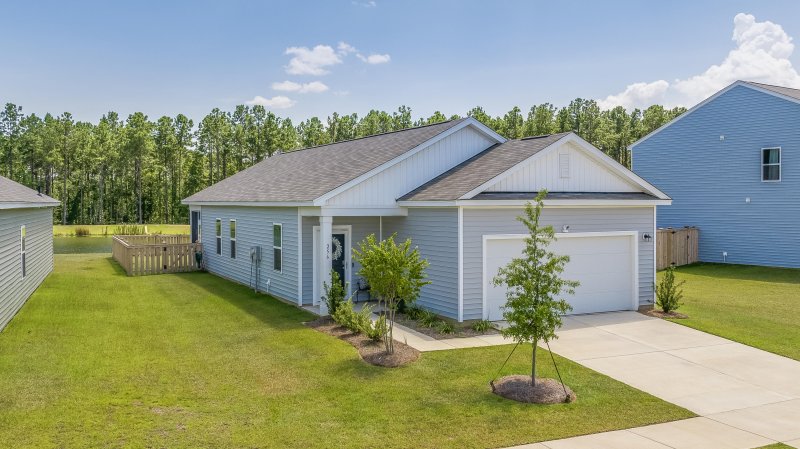 Property image 2 of 256 Phoenix Drive in Cane Bay Plantation, Summerville, SC 29486