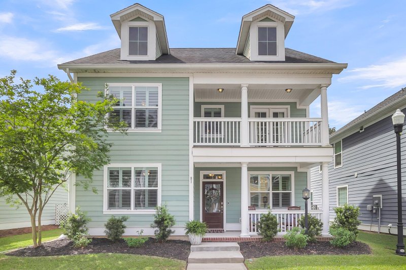 81 Crossandra Avenue