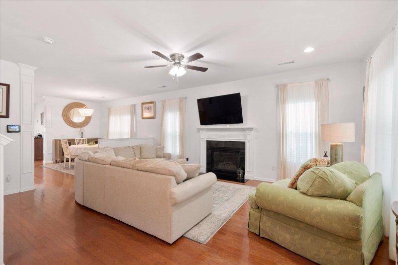 Property image 4 of 1237 Updyke Drive in Swygerts Landing, Johns Island, SC 29455