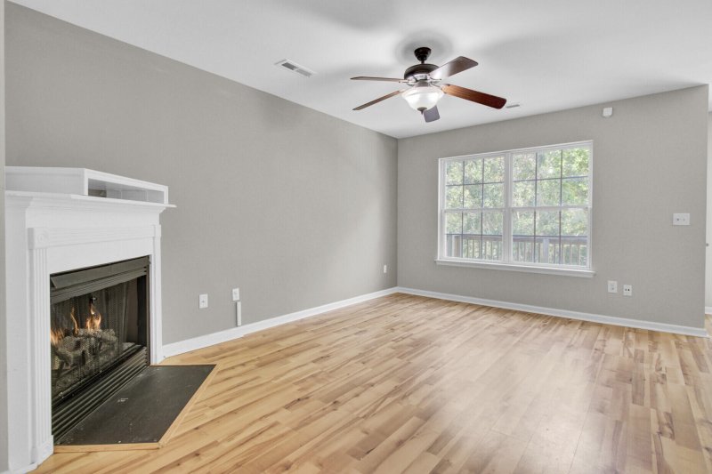 Property image 3 of 208 Darcy Avenue in Persimmon Hill, Goose Creek, SC 29445