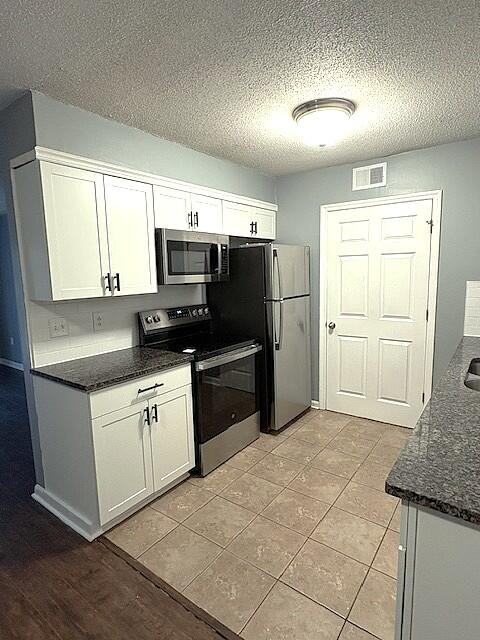 Property image 3 of 1402 Camp Road 1b in Point James, Charleston, SC 29412
