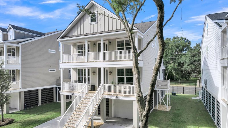 Property image 3 of 1304 Lieben Road in Wando Forest, Mount Pleasant, SC 29466