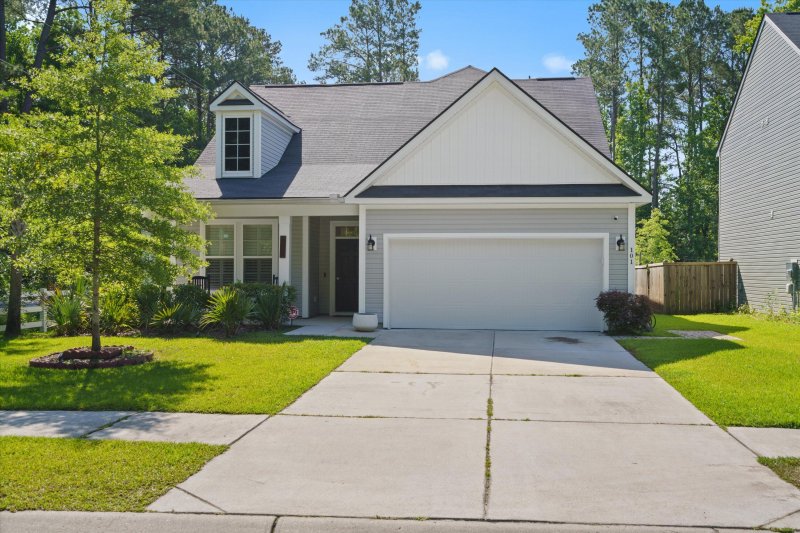 Property image 4 of 101 Caleb Court in Cambridge Park, Ladson, SC 29456