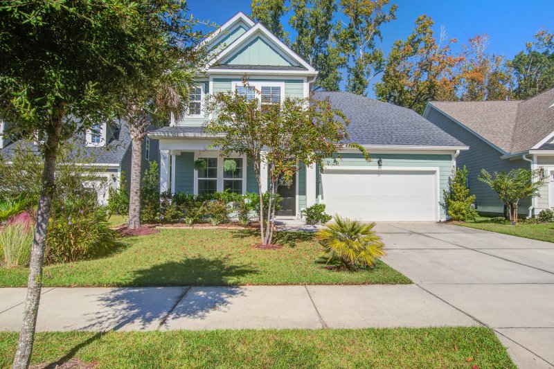 Property image 2 of 456 Coopers Hawk Drive in The Ponds, Summerville, SC 29483