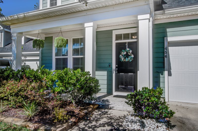 Property image 4 of 456 Coopers Hawk Drive in The Ponds, Summerville, SC 29483