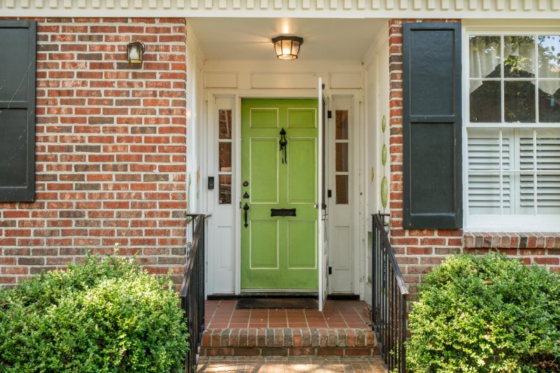 Property image 3 of 3 Pierates Cruz in Old Village, Mount Pleasant, SC 29464