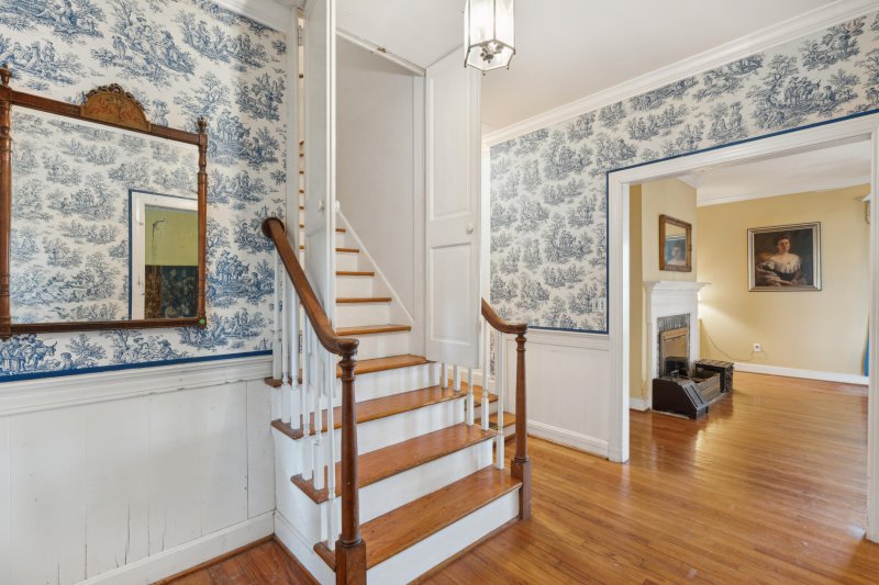 Property image 4 of 3 Pierates Cruz in Old Village, Mount Pleasant, SC 29464